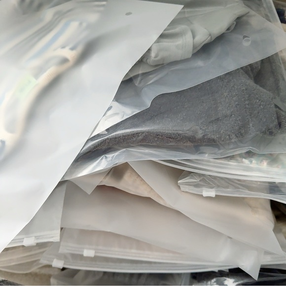 Mystery Box for Little One 2-3Y SS - Picture 2 of 4